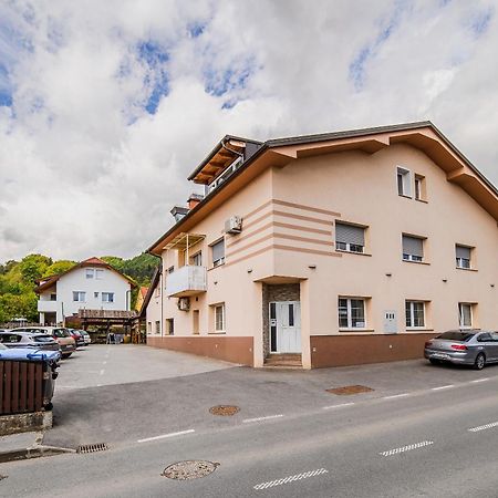 B&B Mio Nonno Rooms Ljubljana Ex Bizeljcan Rooms Екстер'єр фото
